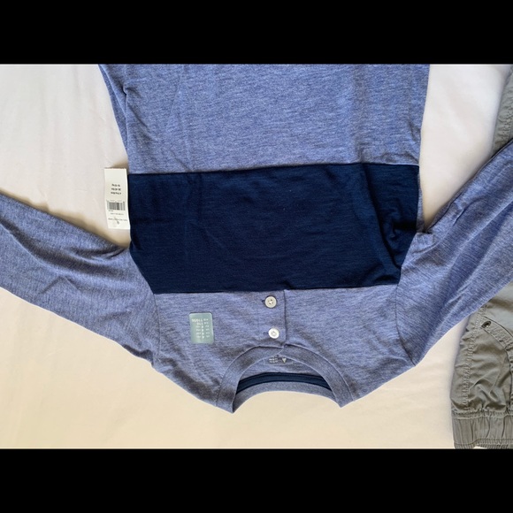 NWT, preppy GAP 4T shirt. - Picture 3 of 4